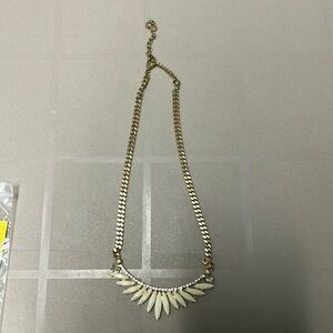 NEW Goldtone Bib Fan Necklace